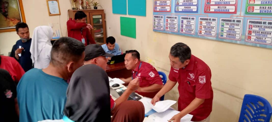 Sudin Dukcapil Jakut Gelar Bina Kependudukan dan Sosialisasi Pendatang Baru Lebaran di Tugu Utara