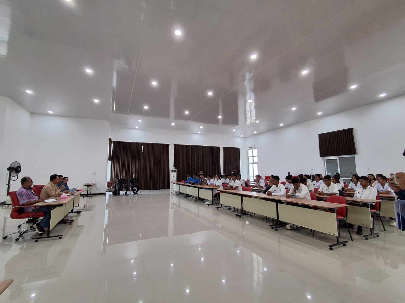 Mahasiswa Desak Transparansi, LLDIKTI XV Buka Fakta di Balik Polemik Kampus Stikes Nusantara
