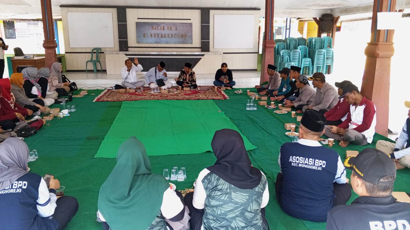 Camat Wongsorejo Dorong BPD Profesional dan Taat Regulasi, Asosiasi BPD Gelar Pertemuan Rutin di Sumber Kencono
