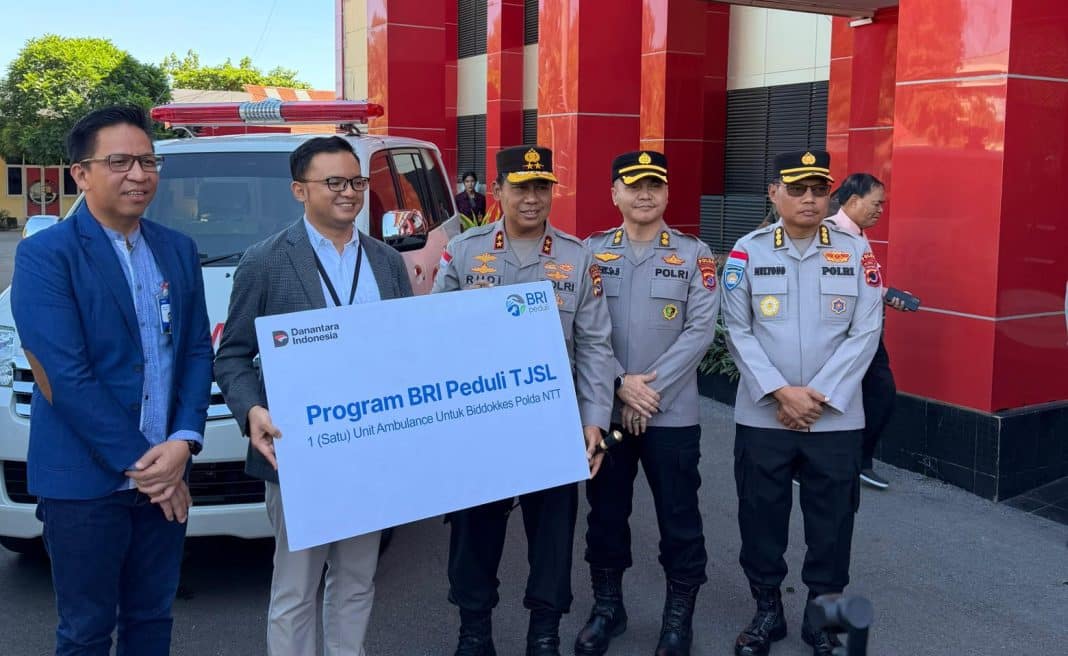 BRI Serahkan Ambulance untuk Polda NTT, Perkuat Layanan Darurat bagi Masyarakat