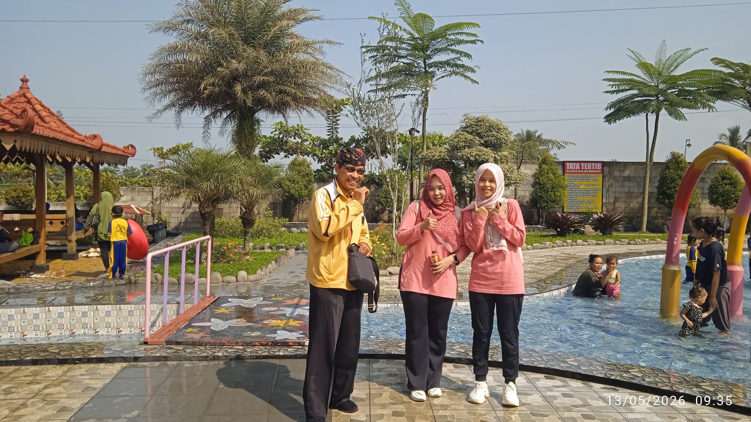 Outing Class SD Negeri Laren 3 Kenalkan Wisata Walicung sebagai Media Pembelajaran