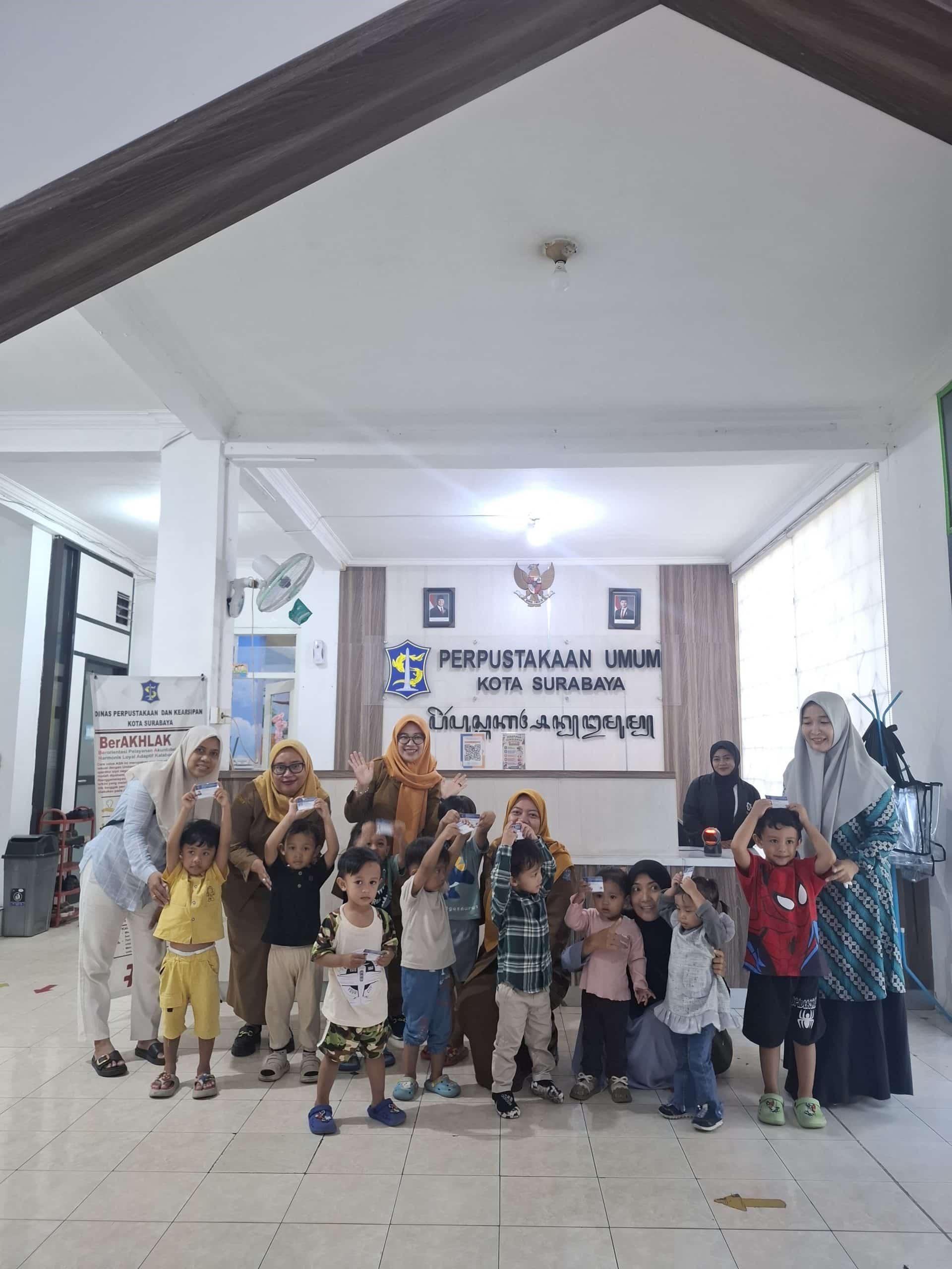 Era Digital Perpustakaan Rungkut Tetap Diminati