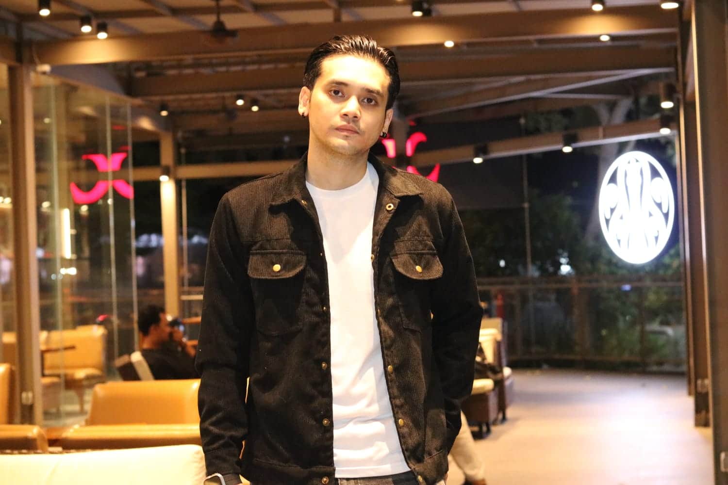 Sammy Elscant Hadirkan Kisah Salah Memilih Hati dalam Single "Salah Letakkan Cinta"