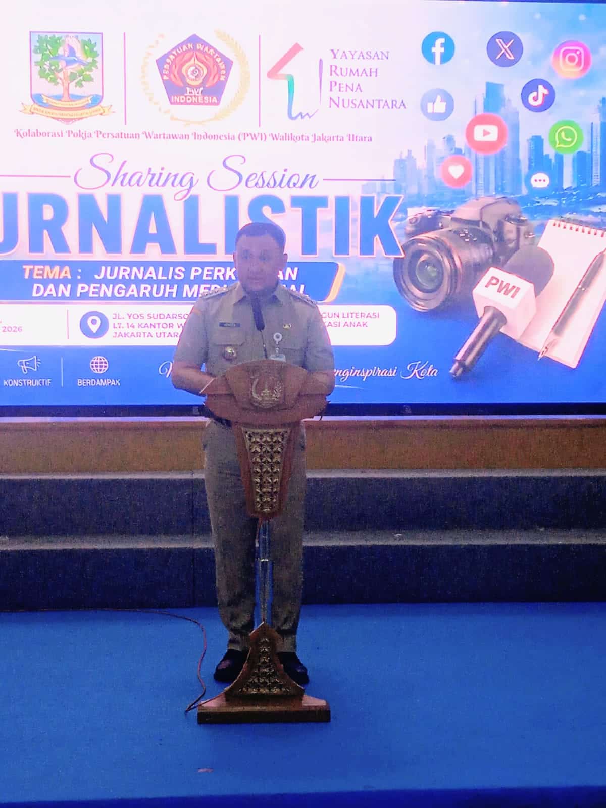 
Pokja PWI Walikota Jakarta Utara Gelar Sharing Session Jurnalistik
Nama :
Umur :
Domisili :
Cosplayer or NPC :
Instagram :
Tau cosplay santuy darimana?