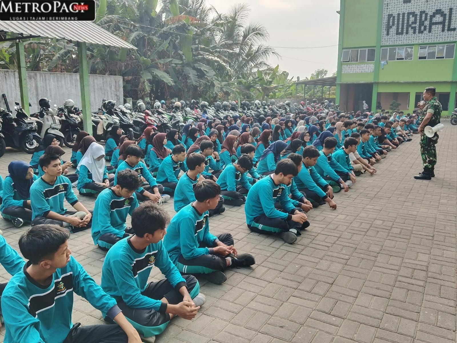 TNI Bekali Siswa MAN Purbalingga dengan Karakter, Hidup Sehat dan Akhlak Mulia