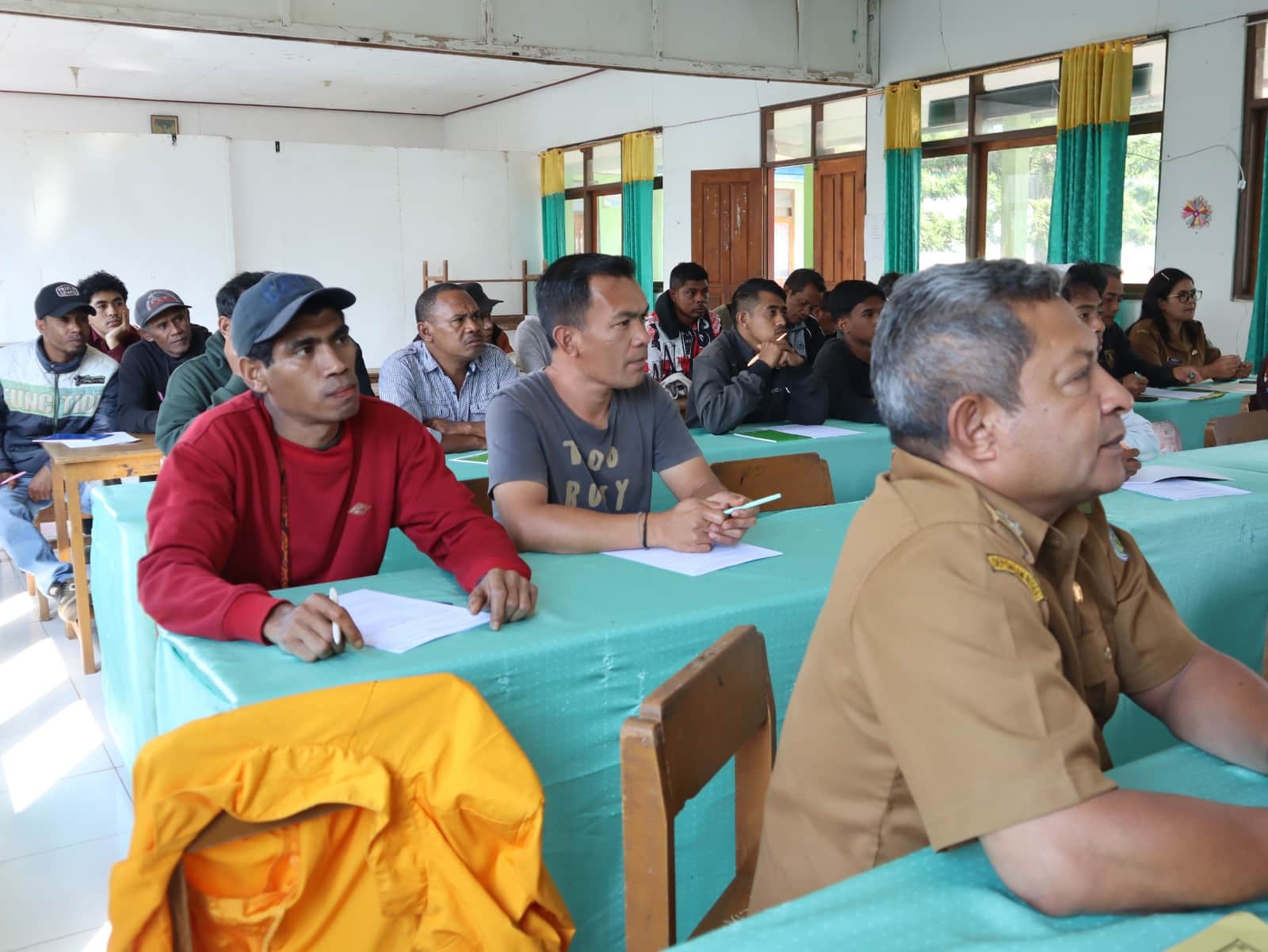 PKM Prodi Manajemen FEB Undana Cetak Sociopreneur Muda, Pemuda Kampung Baru Siap Bangun Ekonomi Lokal