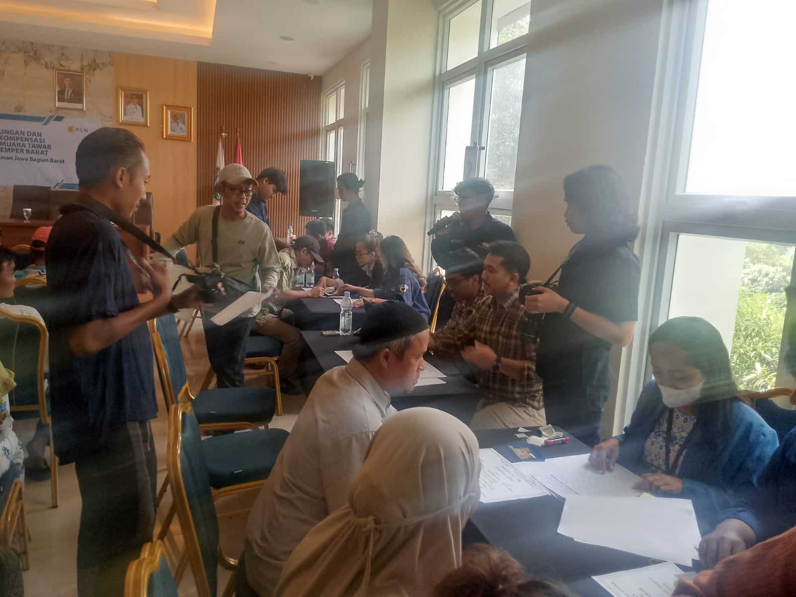 PLN UIP JBB Laksanakan Pembayaran Kompensasi ROW SUTET 500 kV Priok–Muara Tawar, Dukung Percepatan Proyek Strategis Nasional