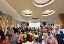 Arda Fitriana Berbagi Strategi Bisnis dari Rumah di Komunitas Akademi Bunda Pintar