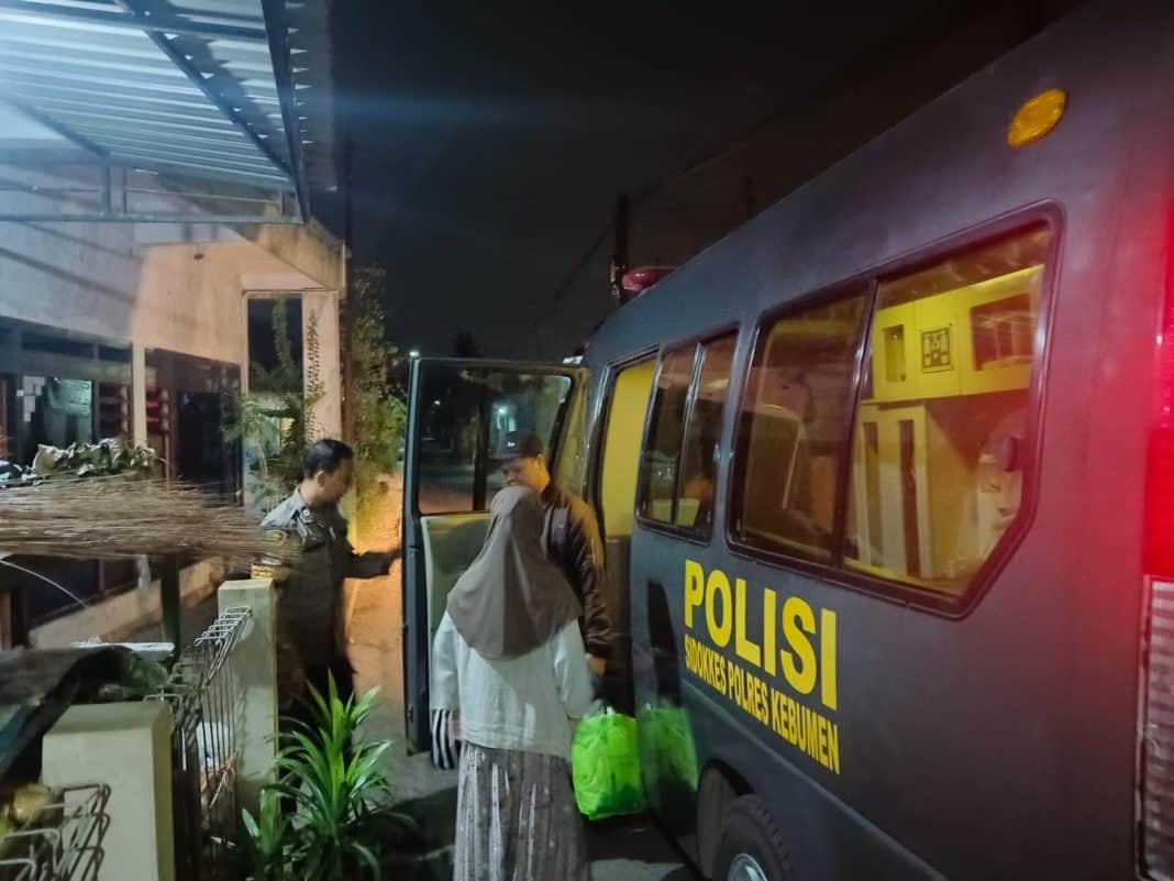 Polres Kebumen Terus Dampingi Dewi Ayu Jalani Pengobatan, Kontrol Kelima Berjalan Lancar