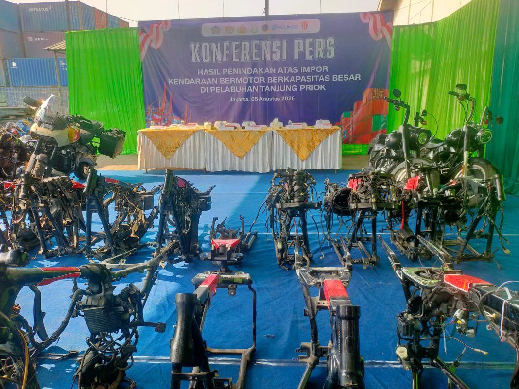 Bea Cukai Tanjung Priok Gagalkan Penyelundupan Motor Harlay Davidson Bekas Asal Tiongkok