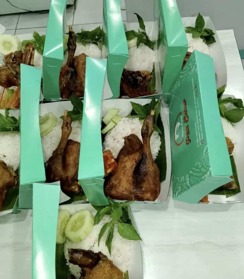 Kedai Bebek Pak Subur, Rasa Tradisi Sejak 1985 dengan Sambal Pencit Khas Surabaya