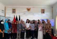 Pererat Kebersamaan, DWP Bapas Klaten Gelar Pertemuan Rutin dan Pelatihan Kerajinan Kawat Bulu