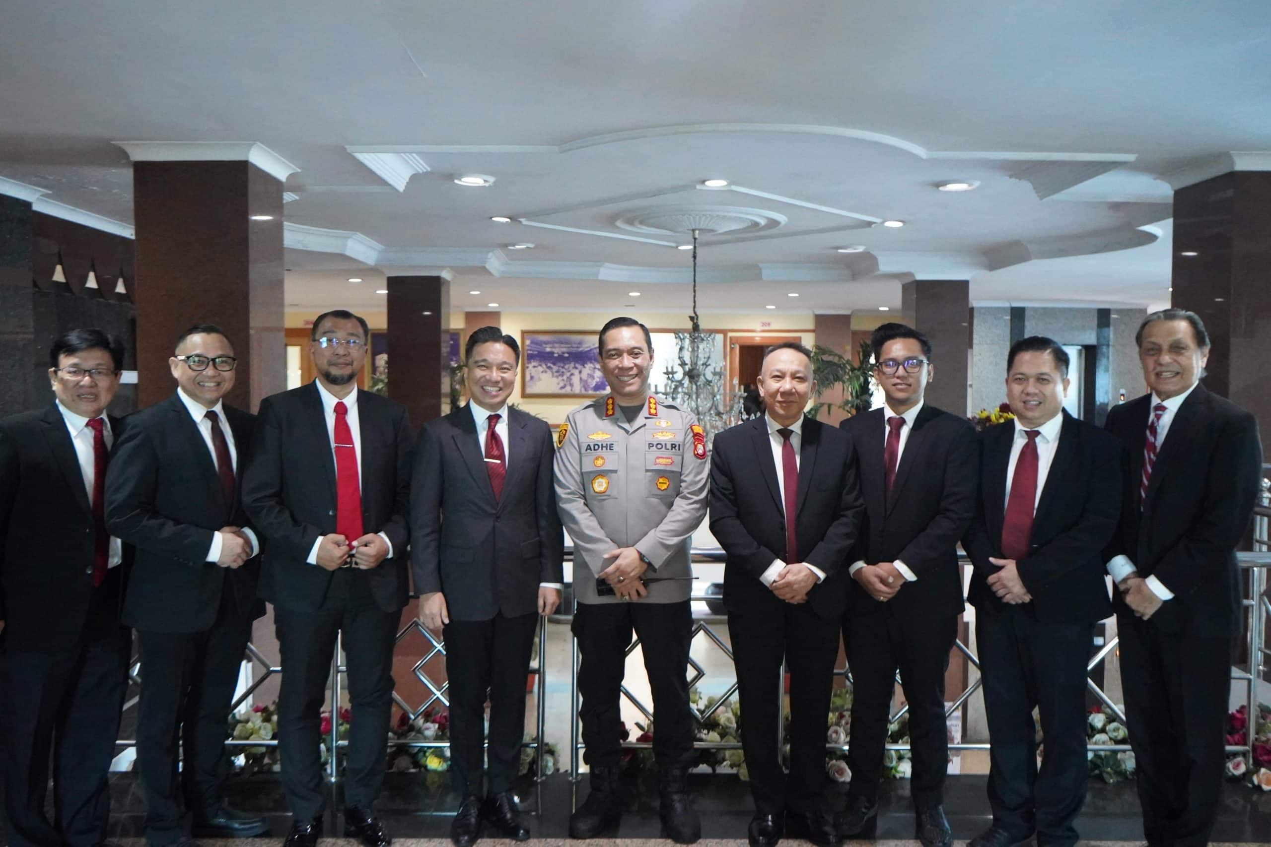 Kapolres Metro Jakarta Utara Tinjau Langsung Pelaksanaan Ibadah di Gereja Mawar Sharon, Pastikan Kamtibmas Kondusif