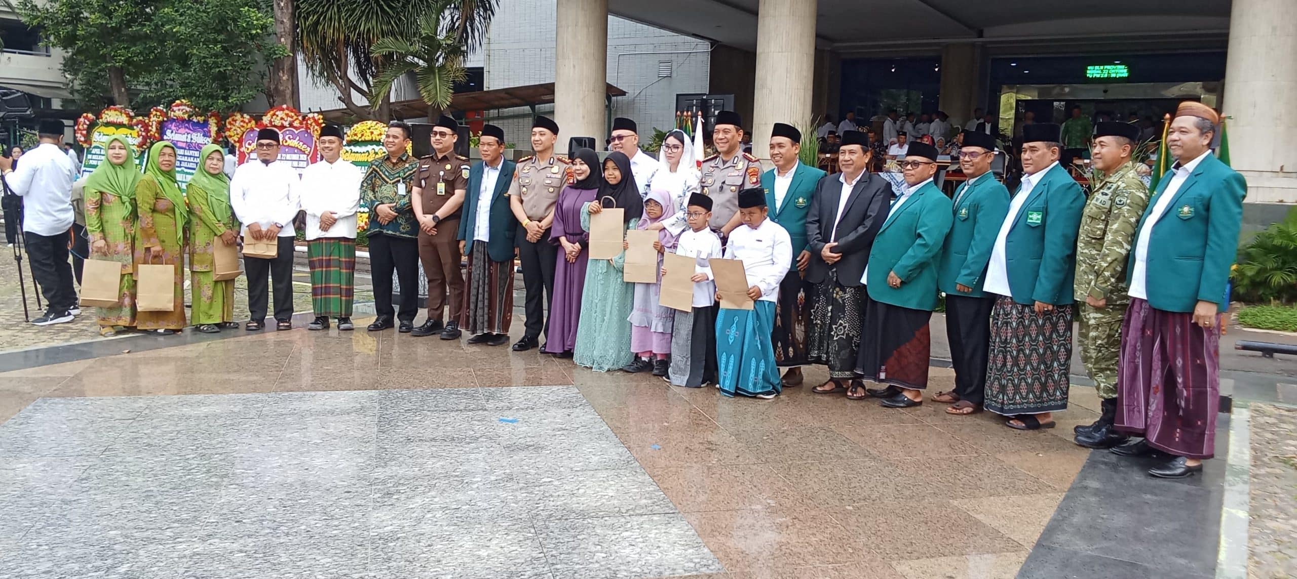 Wakil Walikota Jakarta Utara dan PCNU Jakarta Utara Gelar Apel Akbar Hari Santri Nasional 2026 di Halaman Kantor WalikotaJakarta Utara, Dihadiri 2000 Jamaah